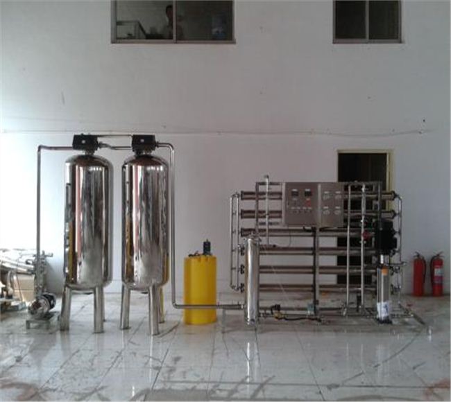 凈水設(shè)備應(yīng)注意的問題